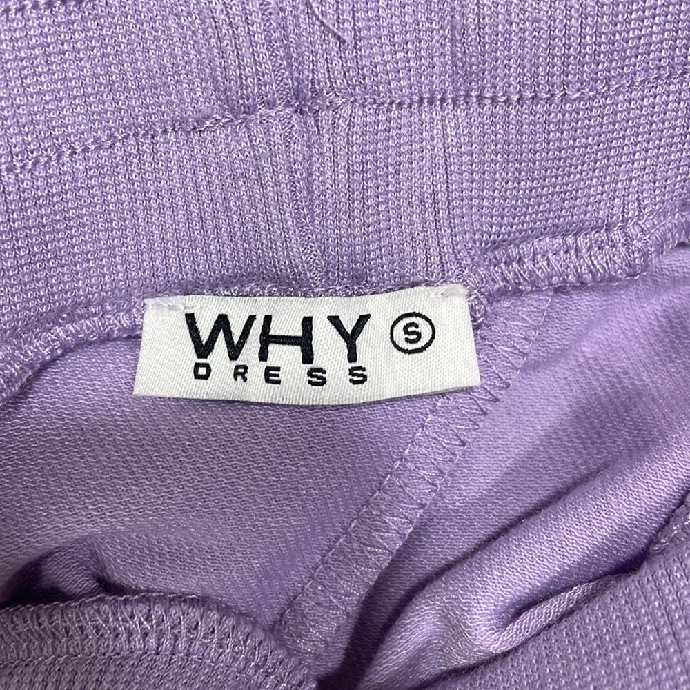 Light purple sweatsuit with wide neck and rhinestones down the sides - Picture 8 of 9